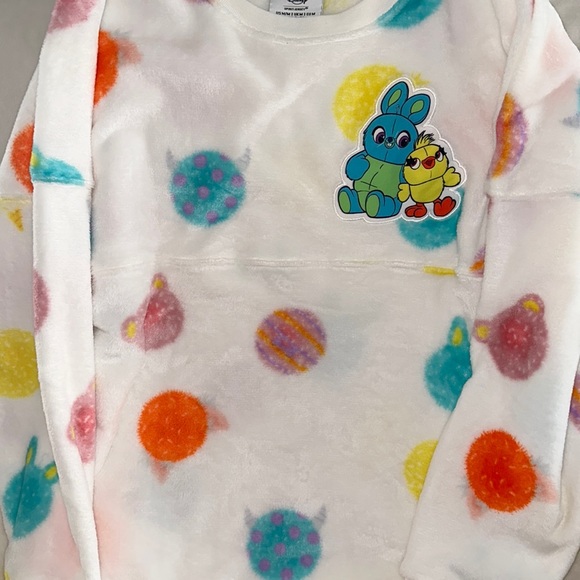 Disney Fuzzy Pixar Spirit Jersey w- Toy Story, Turning Red, Monsters Inc, etc - Picture 1 of 8